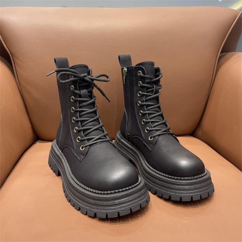 Ретро ботинки Мартин на толстой подошве для женщин 2025 осень и зима новинка в британском стиле на плоской подошве универсальные бархатные утолщенные ботильоны-локомотивы