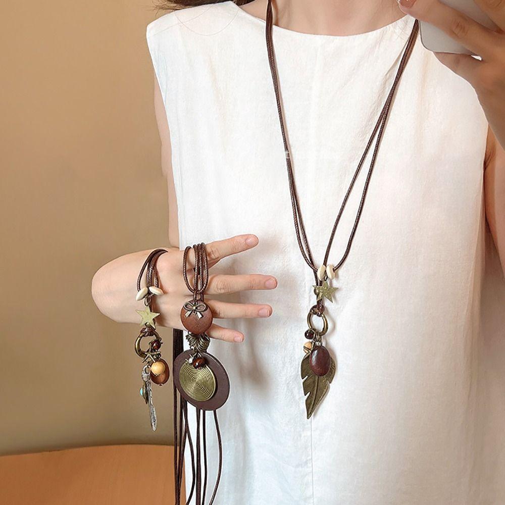 New Chinese Style Feather Leaf Pendant Necklace Vintage Sweater Chain Long Ropse Necklace  Women