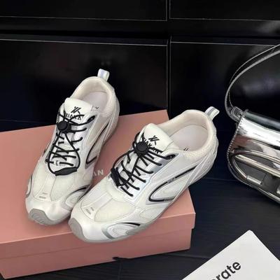 Ретро гоночные кроссовки женские новые летние сетчатые дышащие на толстой подошве повседневные спортивные кроссовки