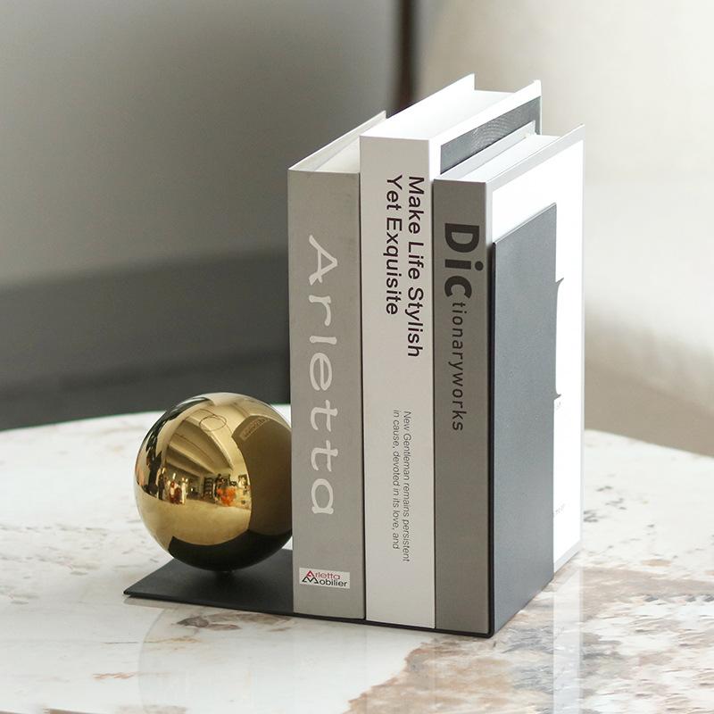 Простые современные подставки для книг, украшения для книжных полок, входная гостиная, винный шкаф, тумба под телевизор, офисное освещение, роскошная модель, украшения для комнаты