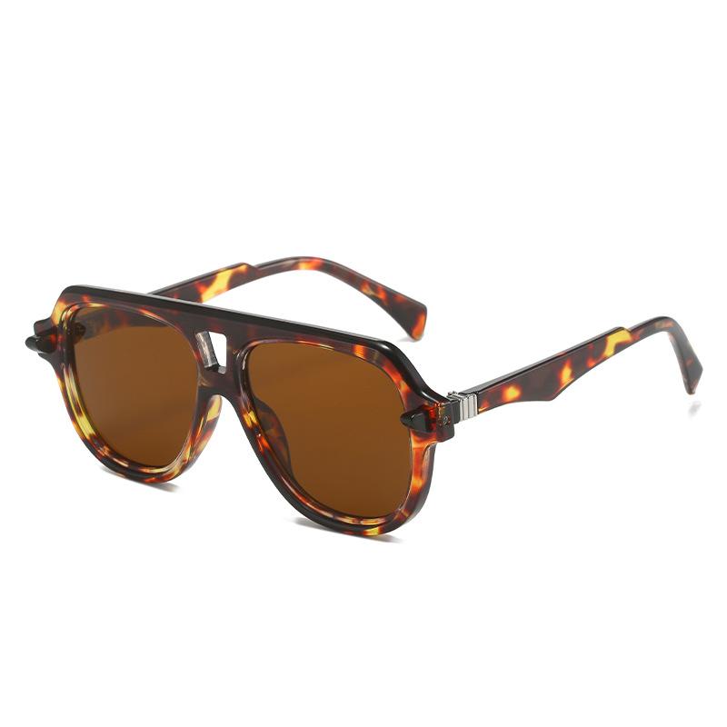 New large-frame sunglasses, European and American fashion men's and women's toad glasses, simple retro party trendy sunglasses