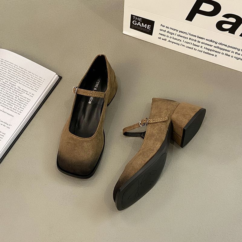French retro high heels square head single shoes women's shoes 2025 new spring and autumn temperament evening Mary Jane shoes