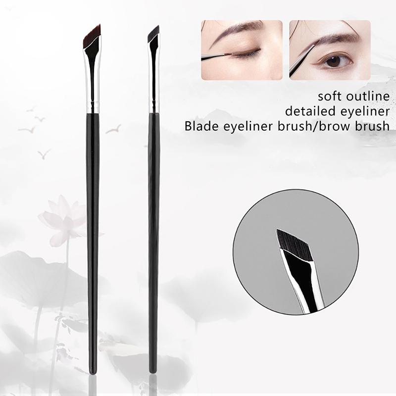 Кисть для подводки глаз Upgrade Blade Ultra Thin Fine Angle Flat Eyeliner Brush Under