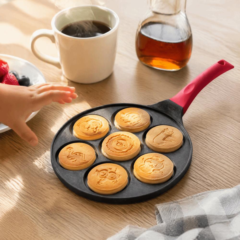 7-Hole Design Egg Frying Pan Black Beige Pink Blue Red Crepe Pan Breakfast Cooking