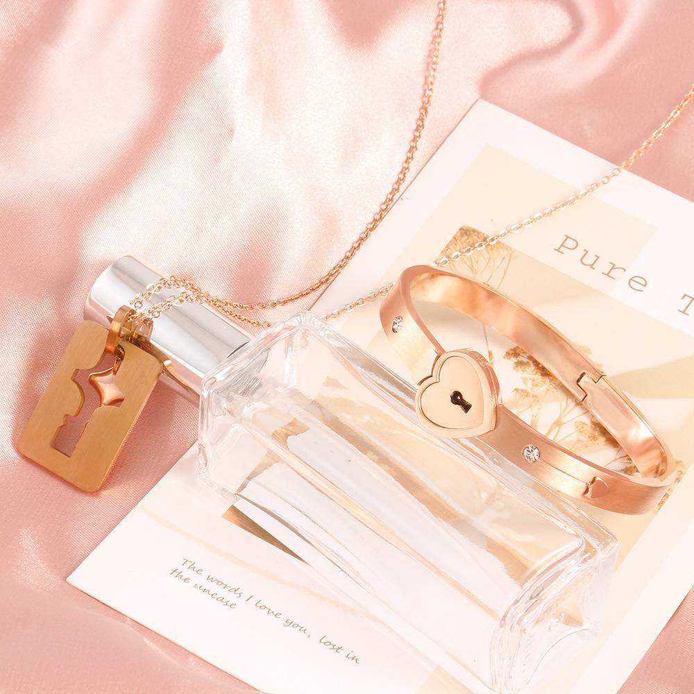 Couple Stainless Steel Bracelet Love Heart Lock Bracelets Bangles Key Pendant Necklace for Women Men Lover Jewelry Set Gift