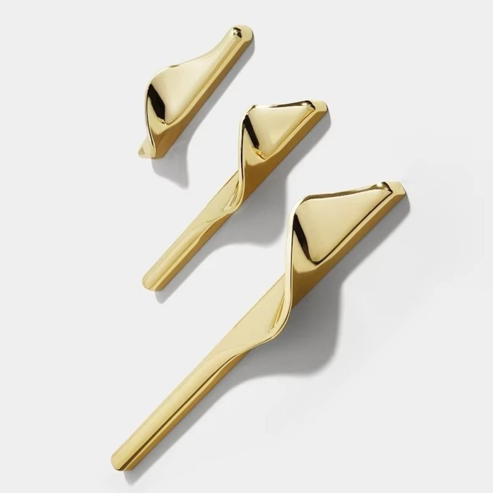 Zinc Alloy Wardrobe Door Handles Light Gold Dresser Drawer Knobs Furniture Handles for Wardrobe