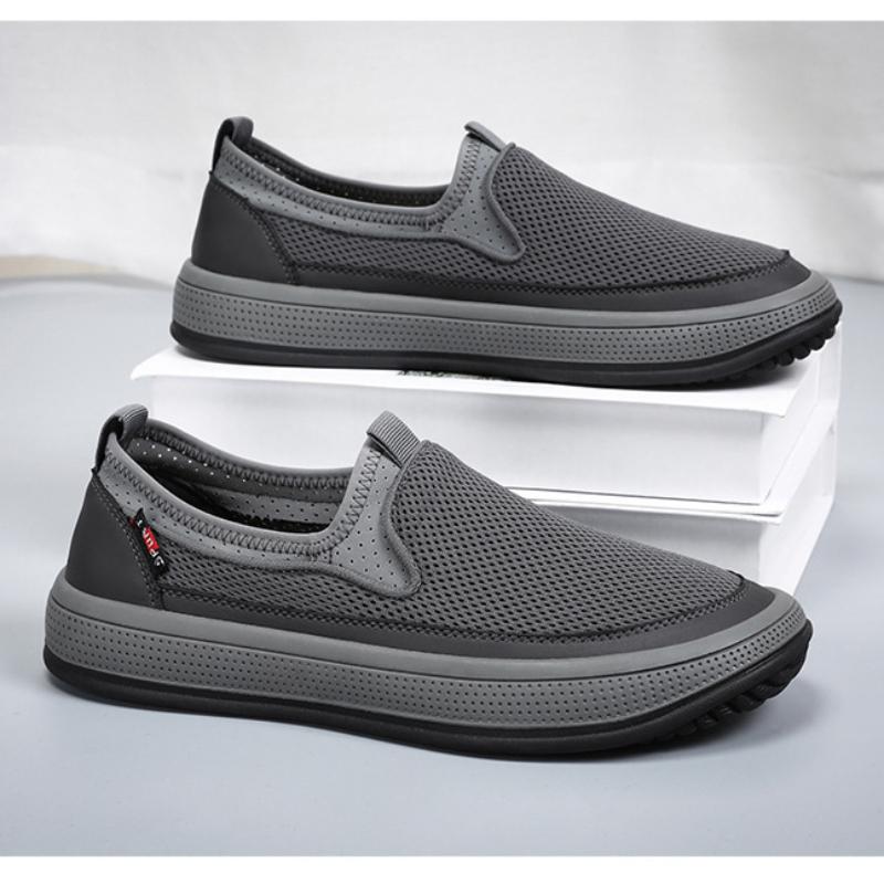 Мужские сетчатые туфли 2025 лето новая однотонная универсальная одинарная обувь дышащая мягкая подошва легкая повседневная обувь