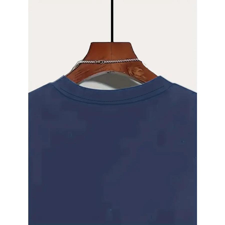 Мужская повседневная футболка с графическим принтом и коротким рукавом, с круглым вырезом - яркий дизайн флага, дышащая ткань, свободный крой, незаменимая вещь для летнего отдыха на открытом воздухе