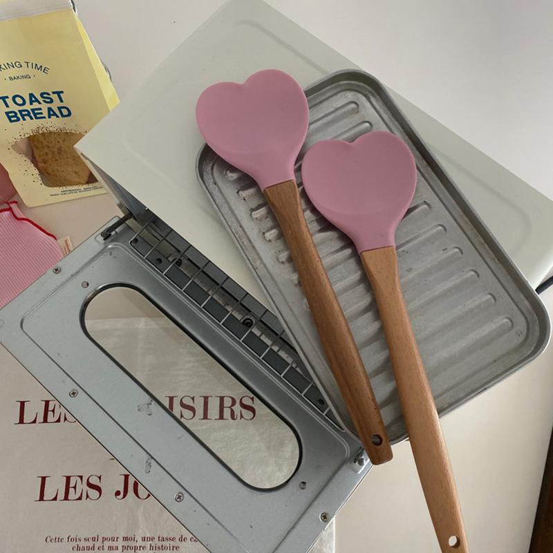 1 шт. Силиконовая ложка в форме сердца с деревянной ручкой, День святого Валентина, Любовь, Лопатка для выпечки, Кухонные принадлежности, Инструмент для выпечки торта