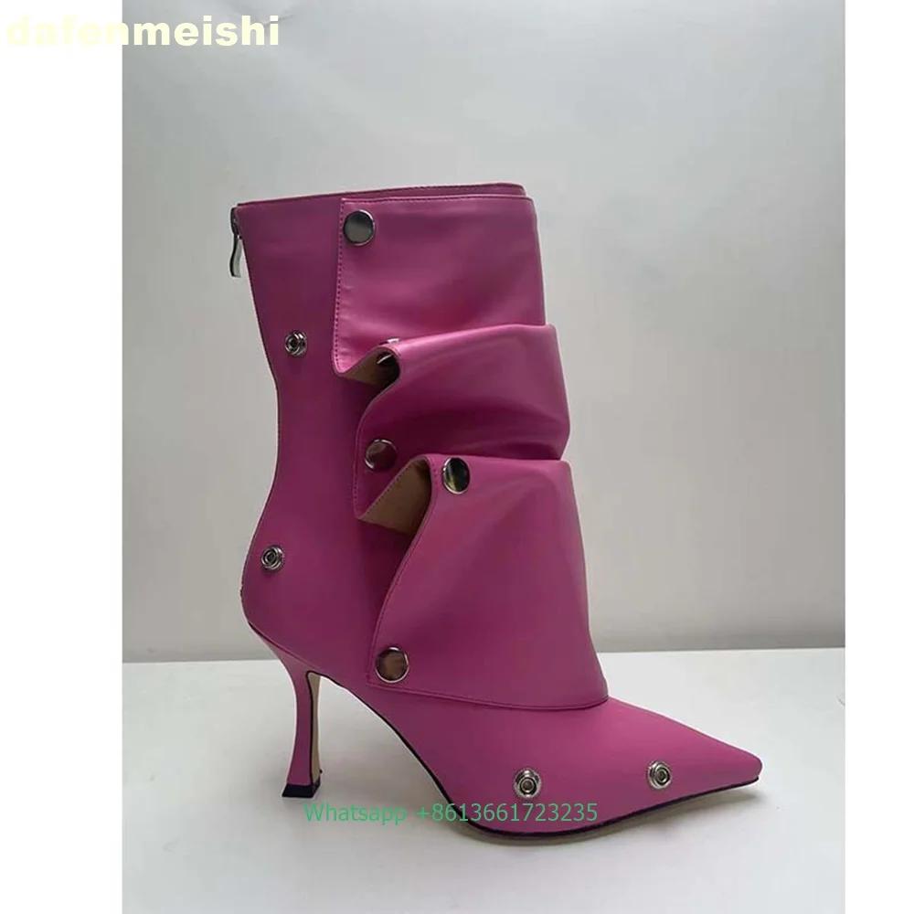 Металлическая пряжка-заклепка Плиссированные женские ботинки 2025 Зима Острый носок Тонкий каблук Короткие ботинки Однотонные Задняя молния Кожаные ботинки
