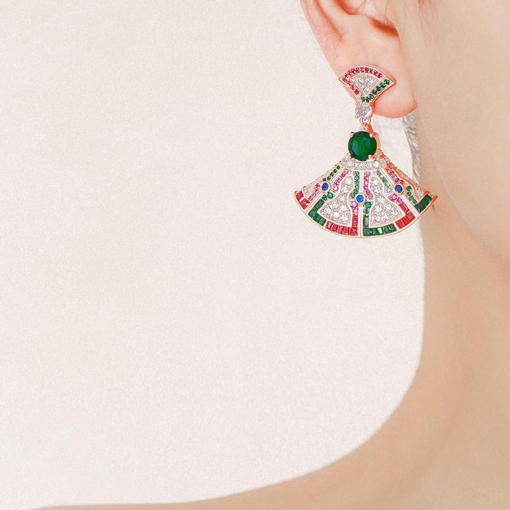 Модный зимний геометрический набор из серебра 925 пробы с цирконом: серьги-веера и колье для женщин