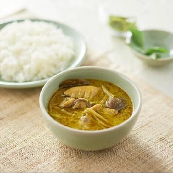 Bulk Purchase Muji Curry Set Utilizing Ingredients (Beef Brisket Large Serving Brown Masala Butter Chicken Green Keema) Retort Assortment 1 Each Total
