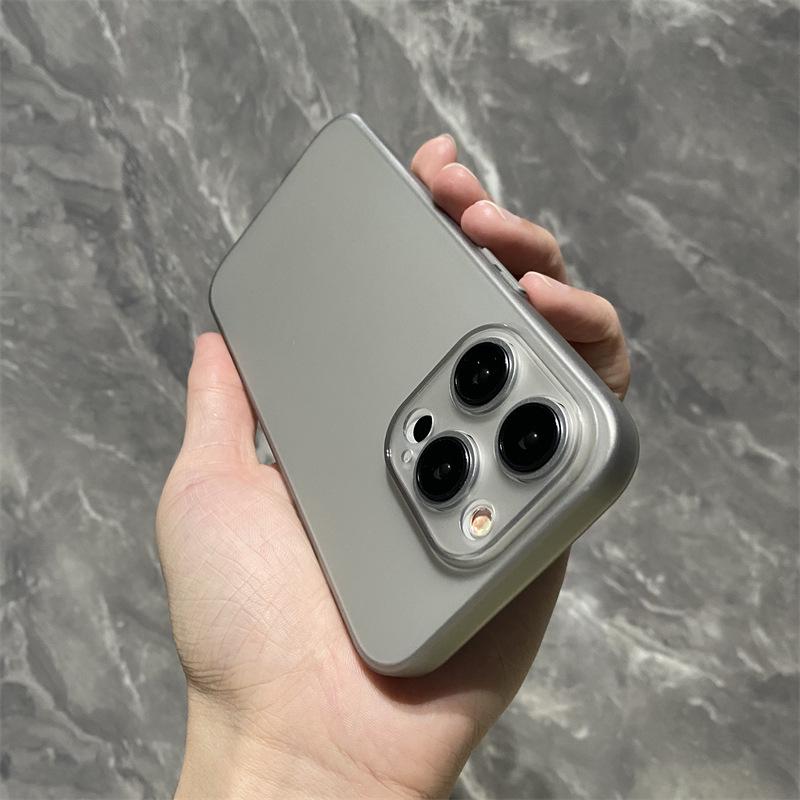 Ультратонкий Защитный Матовый Чехол для iPhone 15 Pro Max - Мягкий Корпус, Ощущение Голого Металла