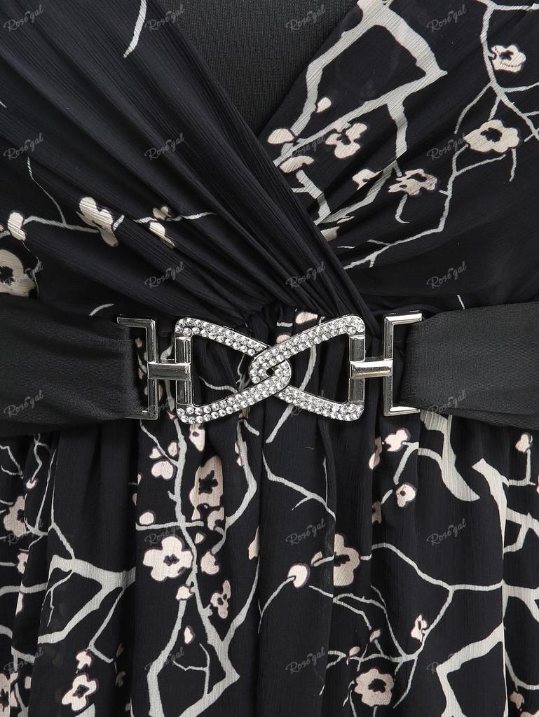 Rosegal Плюс Размер Платье с цветочным принтом в виде сливы и лифом, асимметричными люверсами и пряжкой, открытыми плечами