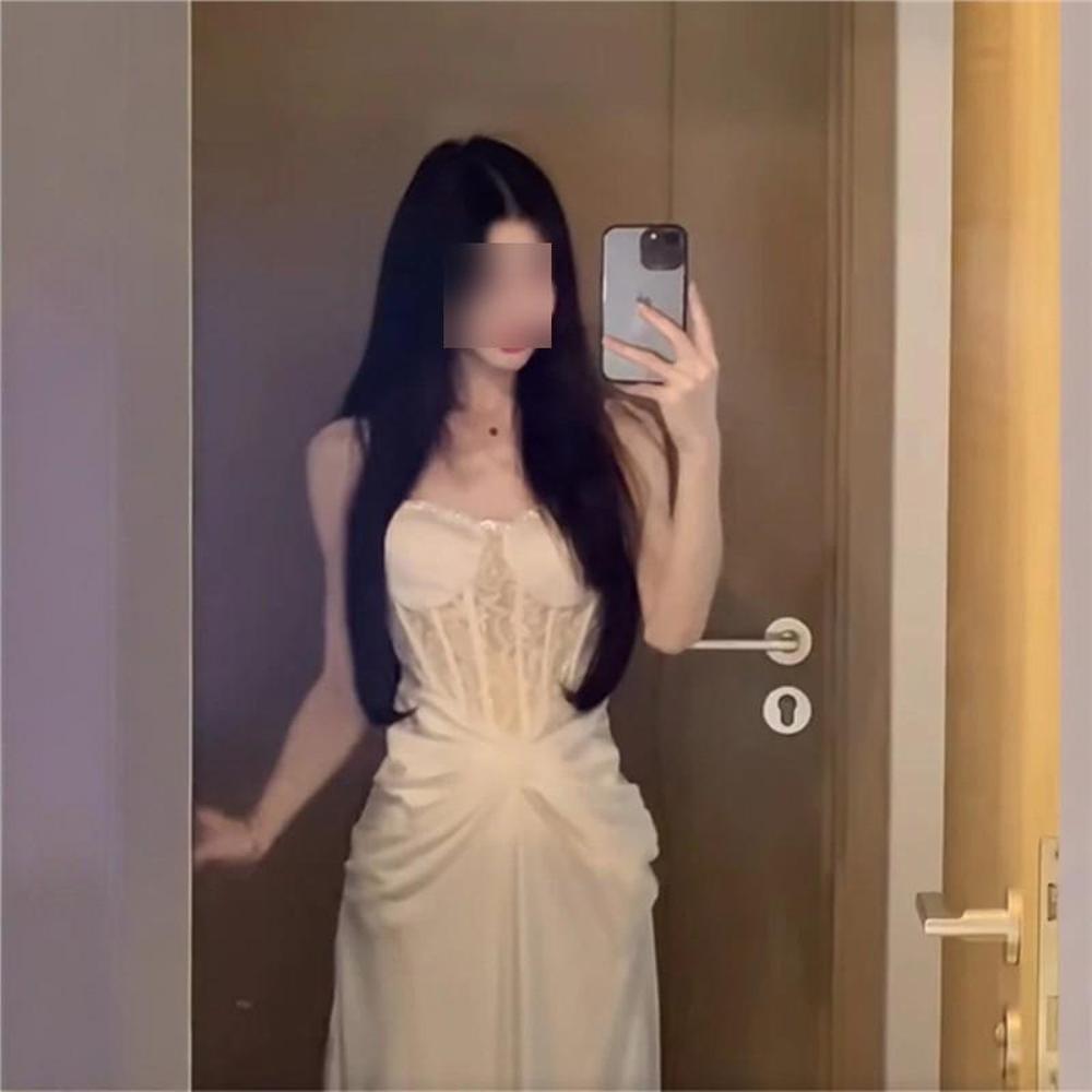 Платье-комбинация из кружева "рыбий скелет", знаменитость, темпераментный, слегка зрелый стиль, летнее однотонное, с завышенной талией, вечернее платье