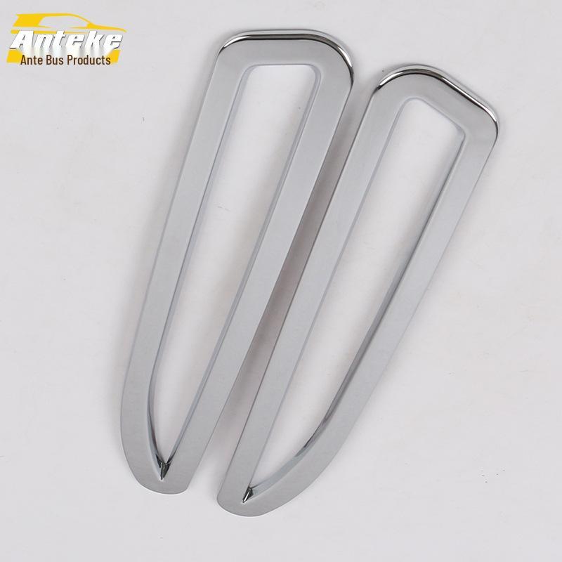 Lingzhi V5 Rear Fog Light Cover for Southeast 12 Models - Chrome Ring & Tailgate Sticker