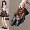 French Retro Mary Jane Shoes Women's 2025 New Autumn Thick Heel Medium Heel Single Shoes T-buckle with Light Mouth Small Leather Shoes