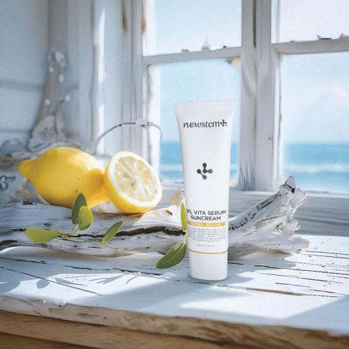 [Newstem RX] Витаминная сыворотка-солнцезащитный крем SPF50+ PA++++ 50 мл