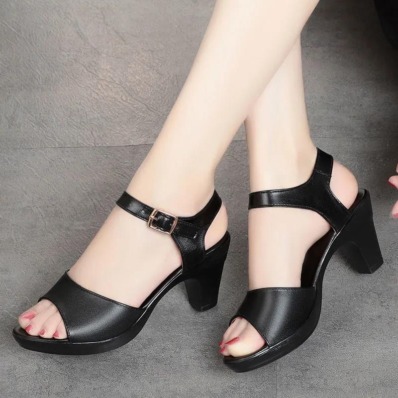 Women Fashion Black Comfort Summer Hollow Open Toe Square Heel Shoes Lady Spring Buckle Strap Open Toe Heels A9511