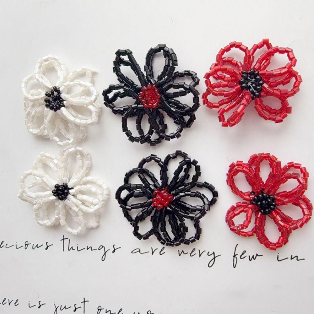 2Pcs Beaded Flower Craft DIY Beaded Flower Hollow Structure Brooch Pin Charms DIY Craft Projects