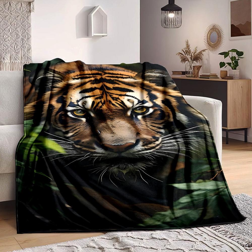 1pc Tiger Print Blanket Warm, Cozy, And Soft, Suitable for Sofas, Beds, Cars, And Office Use.Perfect for Camping And Travel, Making It a Great Gift fo