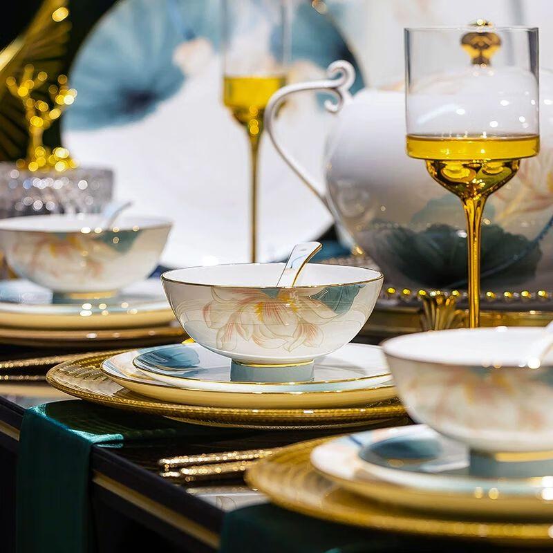 Набор столовой посуды из подглазурного фарфора Цзяканмин Цзиндэчжэнь