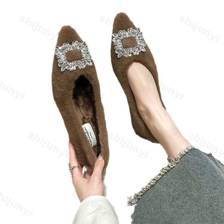 Модные женские туфли из хлопка со стразами, плюшевые туфли 2024 года, зимние теплые ботинки для снега, остроносые туфли с рисунком из овечьей шерсти, повседневные туфли на плоской подошве