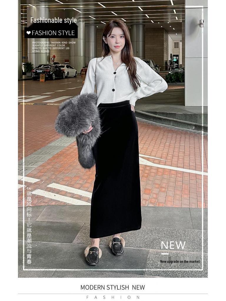 Женская черная бархатная юбка-миди с высокой талией и разрезом - Весна/Осень 2026