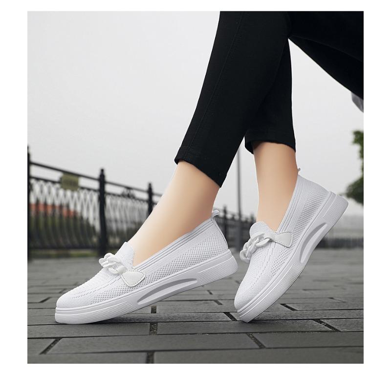 Новая женская обувь. Удобная обувь для мам Flyknit. Удобные женские одинарные туфли.