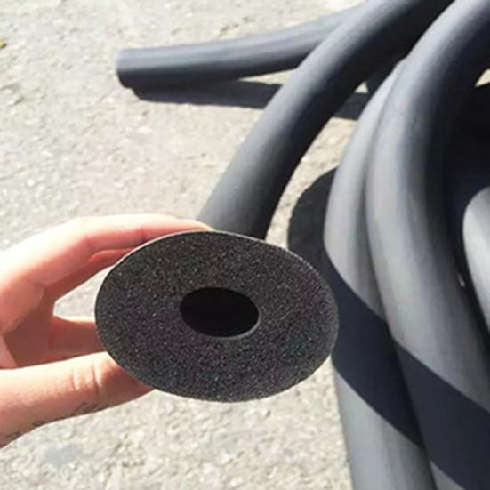 Изоляция трубы Пенопластовая трубка Пенопластовая трубка Черная крышка трубы Сохранение тепла Изоляция уличной водопроводной трубы Замораживание