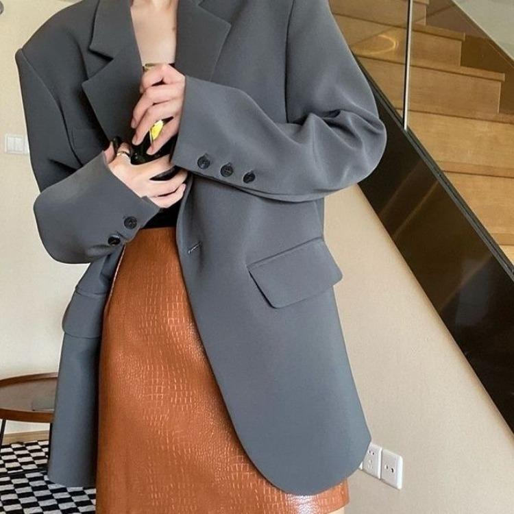 Black Suit Jacket for Women with Unique Korean Design Chic Loose Casual Slimming Autumn Spring Small Suit Top