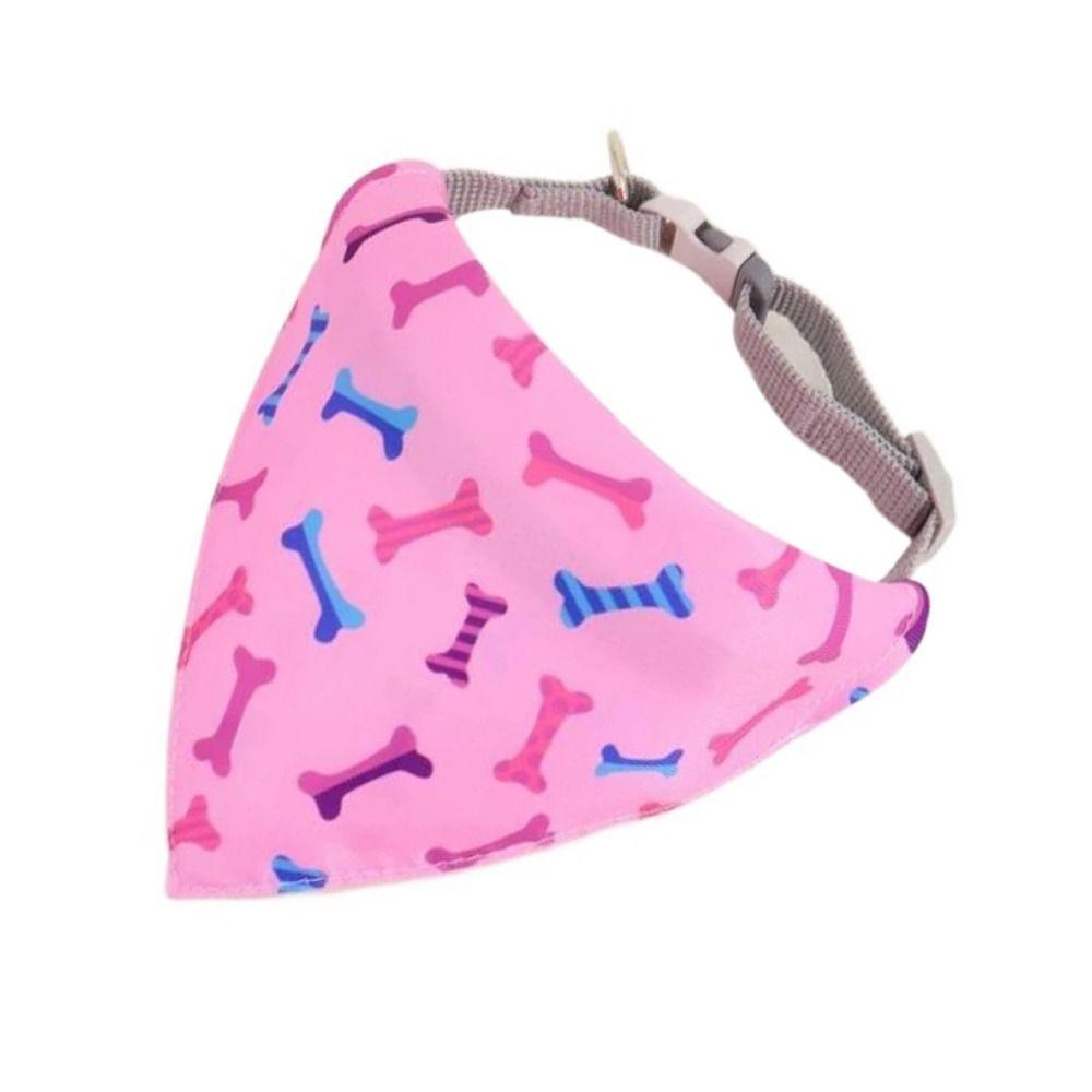 Мультяшное полотенце для слюны питомца Мягкое полотенце для собак Треугольная бандана для кошек Ошейник для кошек Нагрудник Фотография