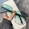 Безрамные Солнцезащитные Очки с Обрезанной Кромкой Женские Летние Защита UV400 Прозрачные Разноцветные Линзы Ретро Стиль Козырьки
