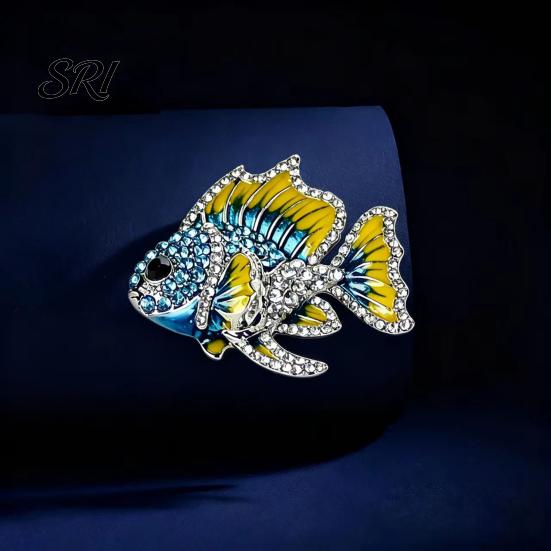 Colorful Fish Jewelry Brooch Pin Enamel Finish Rhinestones Inlay Tropical Design Ocean Inspired Alloy Electroplated Base Suits Coats Sweaters