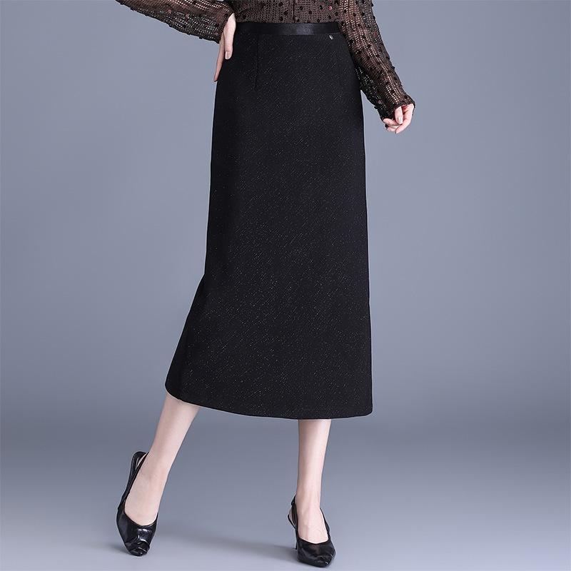 Элегантная облегающая юбка-миди с высокой талией и разрезом, весна/лето 2026