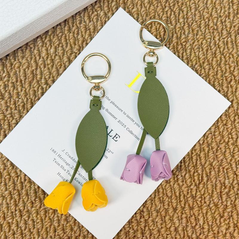 Korean Style Tulip Bag Charm Premium PU Leather Car Key Ring with Floral Lanyard Portable Decor for Ladies Daily Use