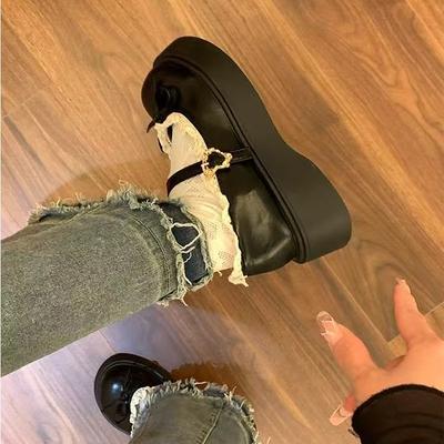 Французские туфли-лодочки с круглым носком на платформе на шнуровке, женские универсальные, подходят к юбкам, туфли Мэри Джейн, весна 2025, новая взрывная модель