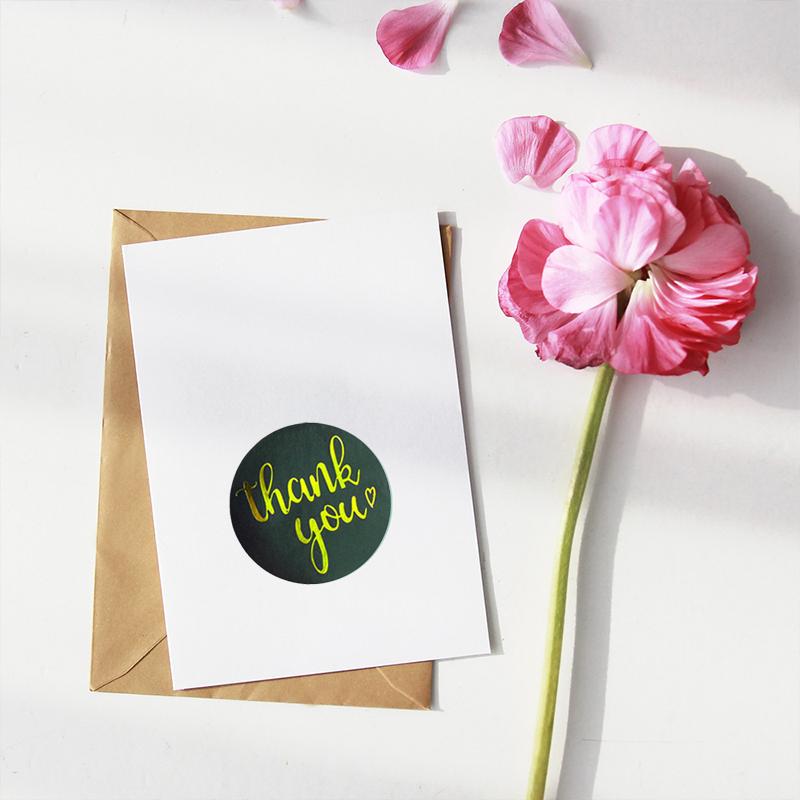 500Pcs/Roll Paper Thank You Sealing Tape Thank You Sticker Wedding Decor Self-adhesive Baking Cake Stickers Circular Gifts Bags