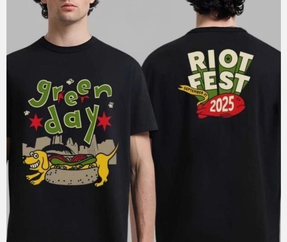 Green Day Riot Fest 2025 Merch Tee In Chicago IL On September 21 2025 T-Shirt
