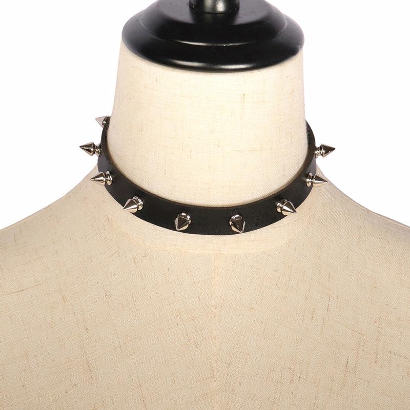 European & American Punk Rivet Leather Choker Necklace - Gothic Harajuku Cosplay Style