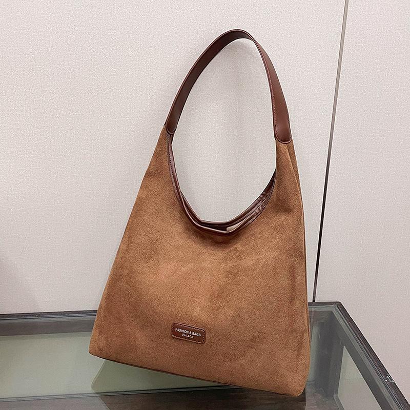 Повседневная сумка большой вместимости, женская новая летняя популярная простая на плечо/подмышку, модная сумка-ведро