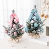 Снежная мини-елка Маленькая настольная искусственная флокированная елка с шарами бантом и основанием из тканевого мешка для декора дома офисного стола