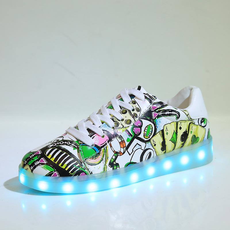Светящаяся обувь. Люминесцентная обувь. Обувь Tide. Детская обувь. Светящаяся обувь на открытом воздухе. Модная обувь.