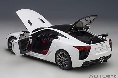 AUTOart Масштаб 1/18 Lexus LFA (Белоснежный/Черный углеродное волокно) Готовый продукт