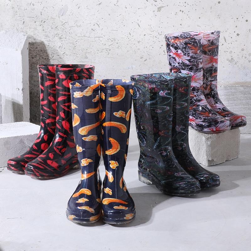 Leosoxs Rainboots Женские высокие сапоги Нескользящая водонепроницаемая обувь для дождя Новые высокие непромокаемые сапоги Модные женские сапоги из ПВХ с принтом