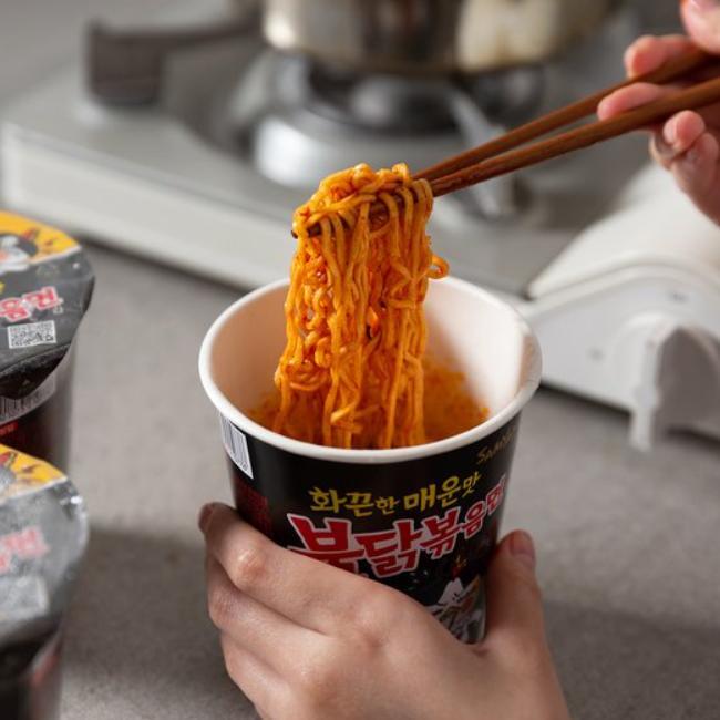 Samyang Hot Chicken Flavor Ramen Noodles In Large Cup / Small Cup / Korean Noodle, Kfood, Authentic Korean Food