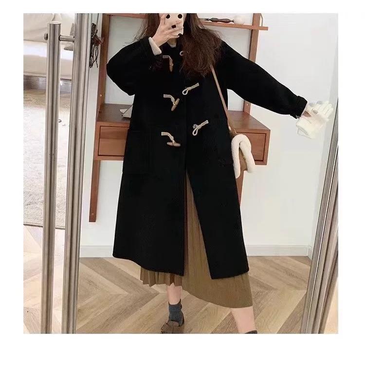 Стильное и модное однотонное шерстяное пальто с роговыми пуговицами для осени и зимы