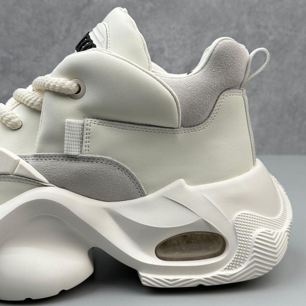 Мужские кроссовки-папы 2025 года с нескользящей толстой подошвой: Повседневная, износостойкая, универсальная белая обувь в минималистичном стиле