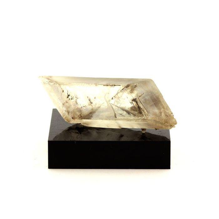 Pierres et Minéraux. Gypse. 87.6 ct. Sinard, Isère, Rhône-Alpes, France..