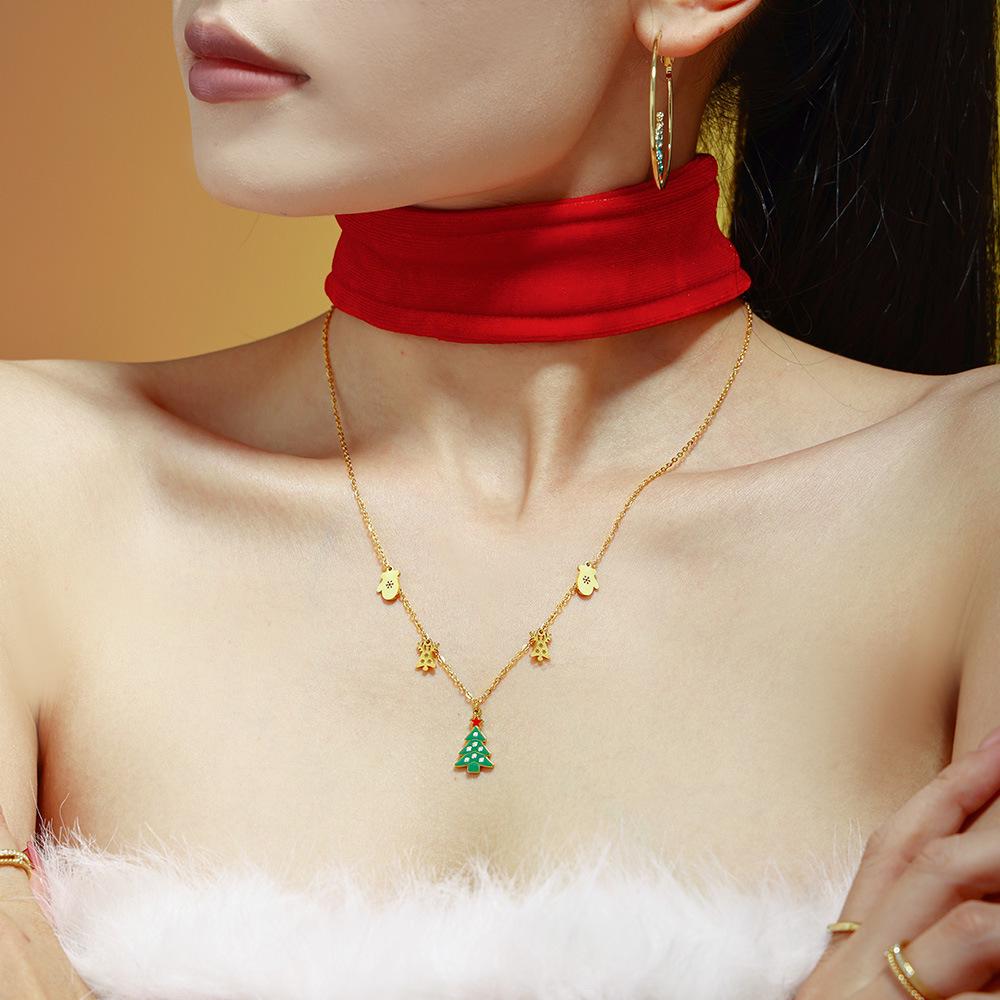 Xinyixin Christmas Green Zircon Reindeer & Tree Pendant Necklace